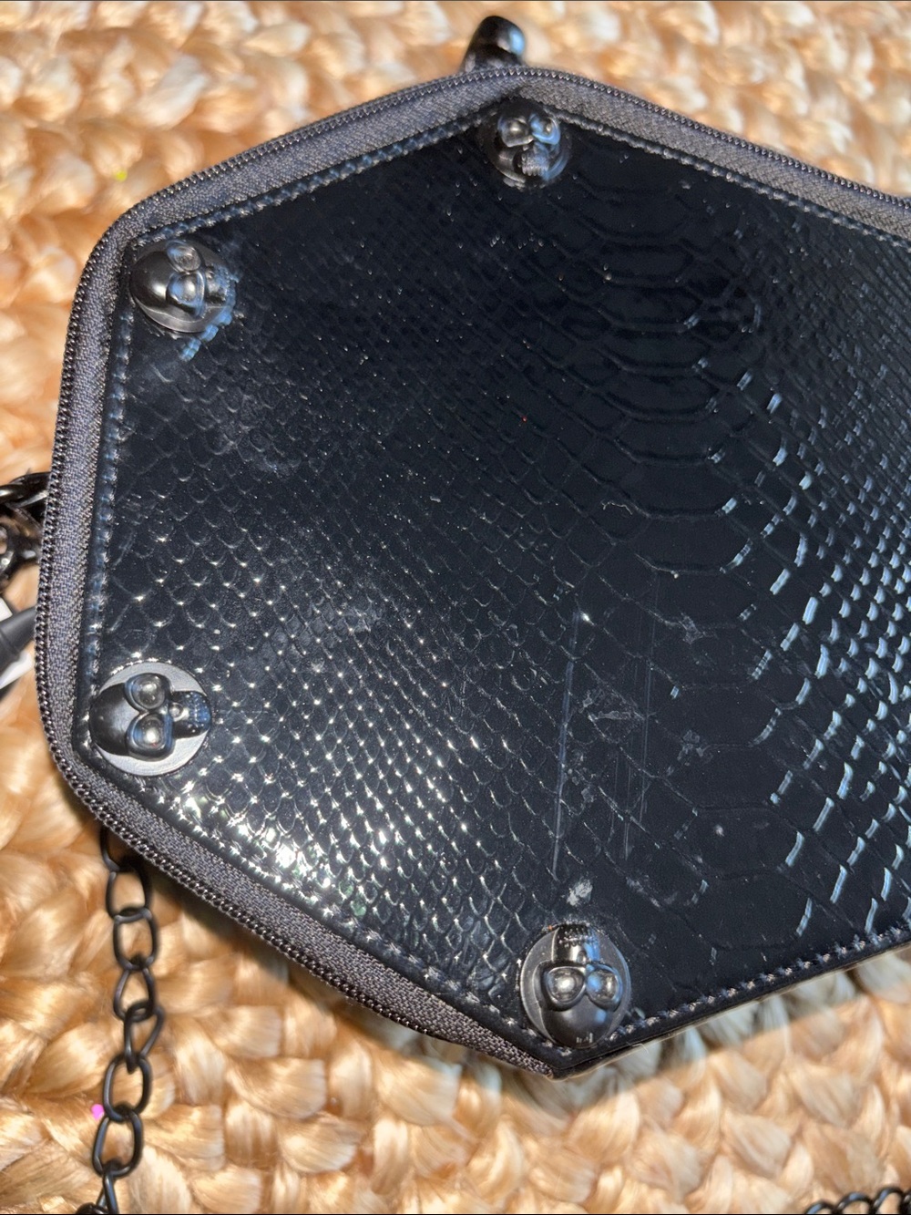 Unique Creepsville Casket Shoulder Bag Faux Snake Goth Rabbit Attached NWOT - Picture 4 of 10